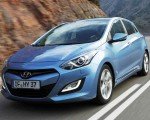 Hyundai i40 уже в российских автосалонах Hyundai i40 уже в российских автосалонах