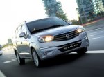 Россияне знакомятся с семиместным SsangYong Stavic Россияне знакомятся с семиместным SsangYong Stavic