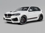 Немецкие тюнеры работают над BMW X5, установив на него подсветку днища Немецкие тюнеры работают над BMW X5, установив на него подсветку днища