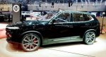 Вьетнамский кроссовер VinFast Lux V8